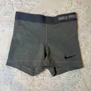 Nike Pro 3” shorts